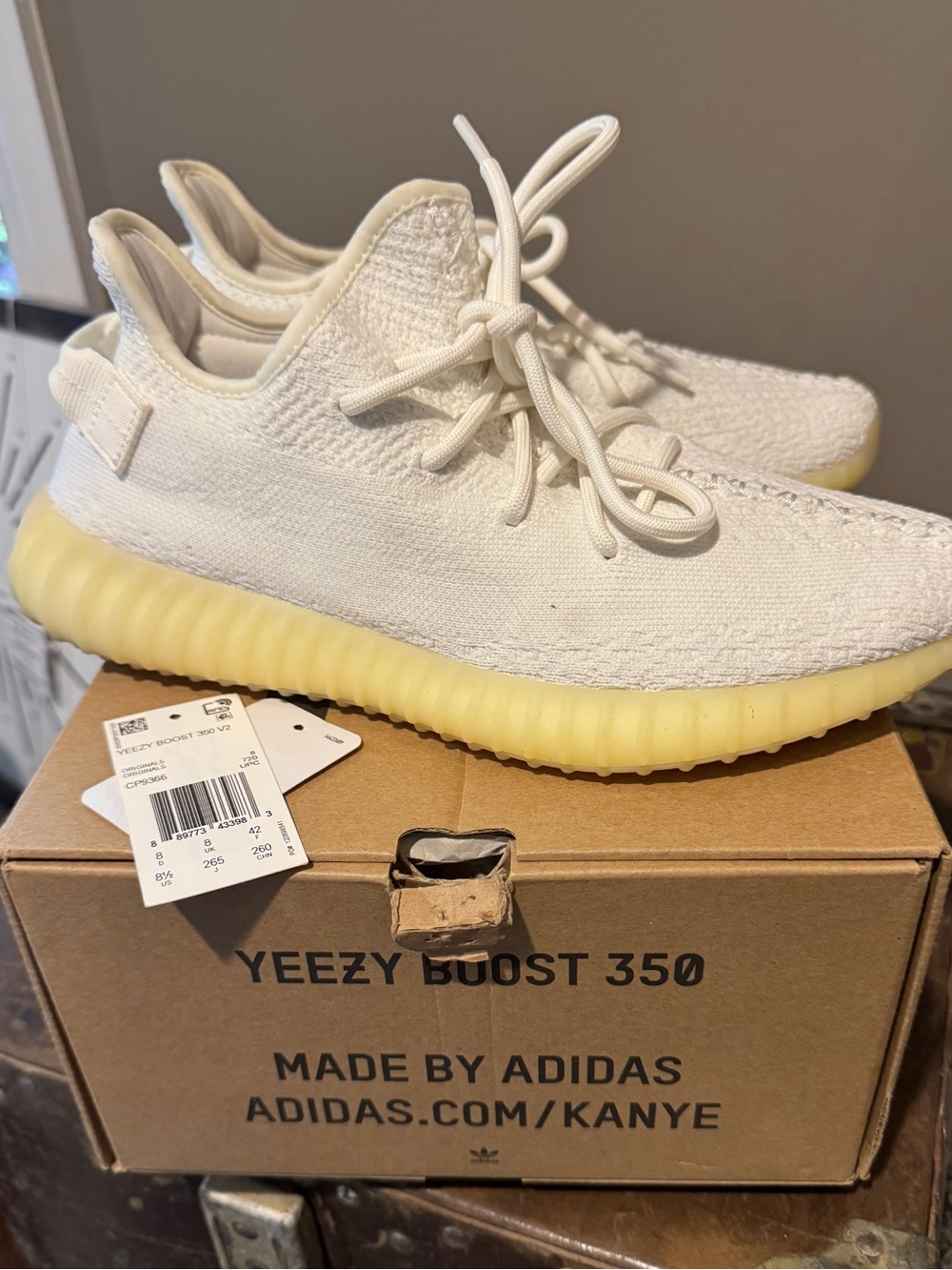 Yeezy Boost 350 V2 WhiteKnit with Ribbed Sole